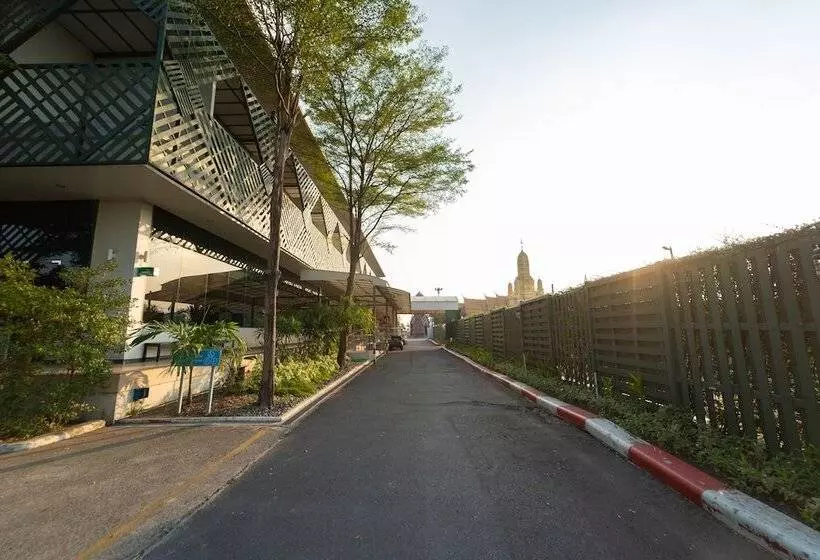 ホテル Rimkhobfa Urban Resort