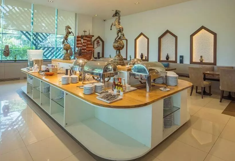 ホテル Rimkhobfa Urban Resort