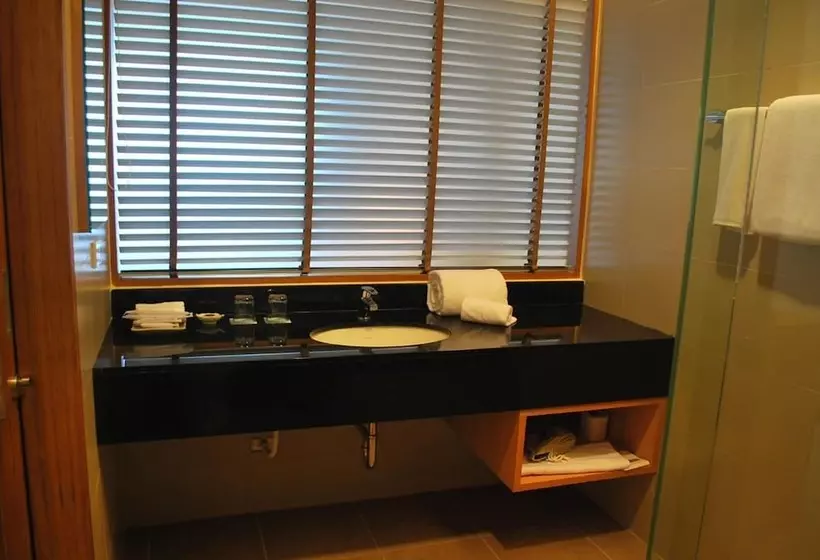 ホテル Rimkhobfa Urban Resort