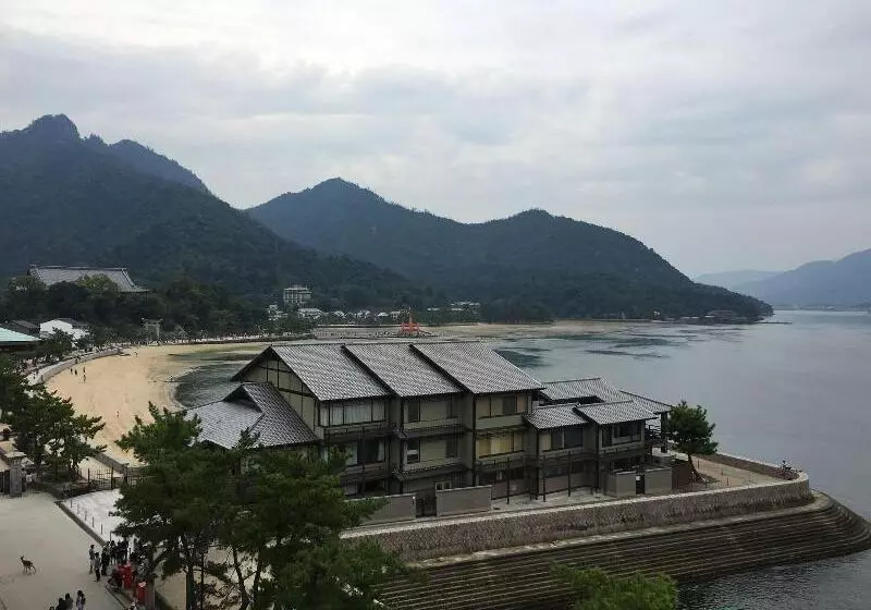 בית מלון כפרי Sakuraya