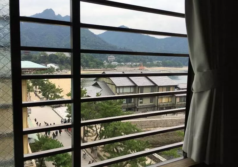 בית מלון כפרי Sakuraya