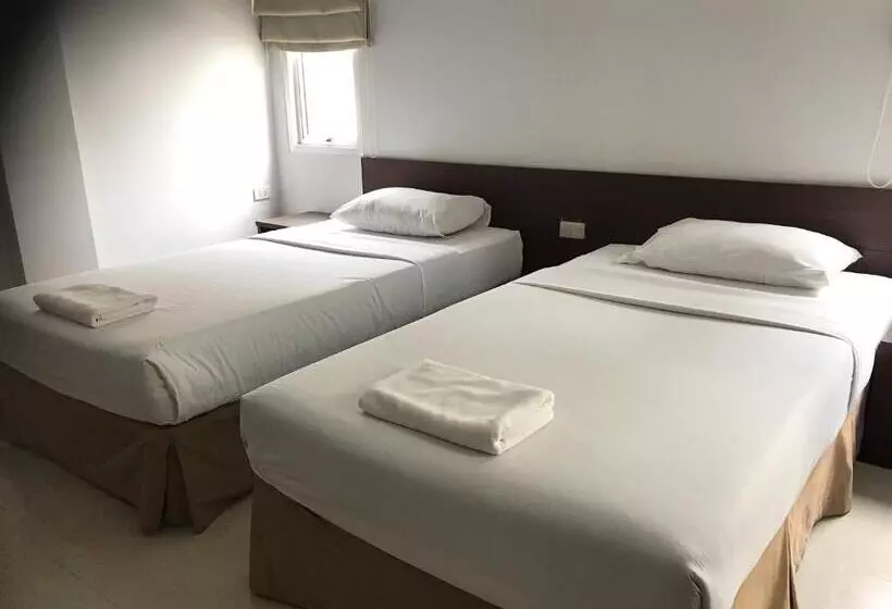 هتل Sunshine Hostel