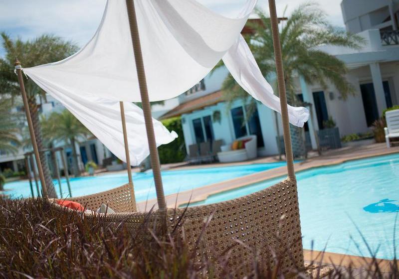 בית מלון כפרי The Verona Riviera