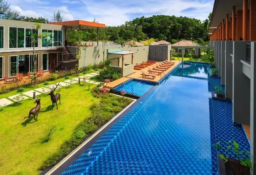 Khao Lak Forest Resort