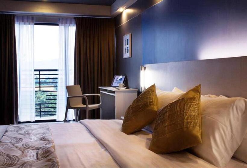 Pillows Hotel Cebu