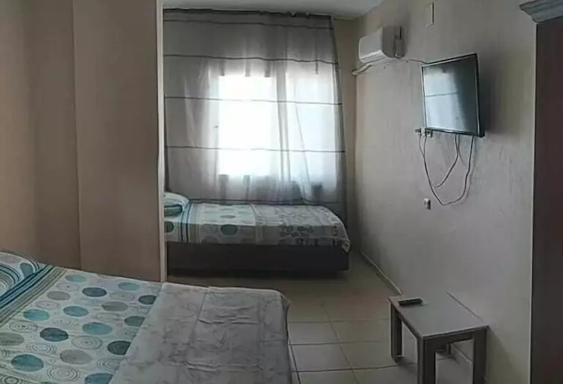 هتل Soli̇ Kiyi Apart