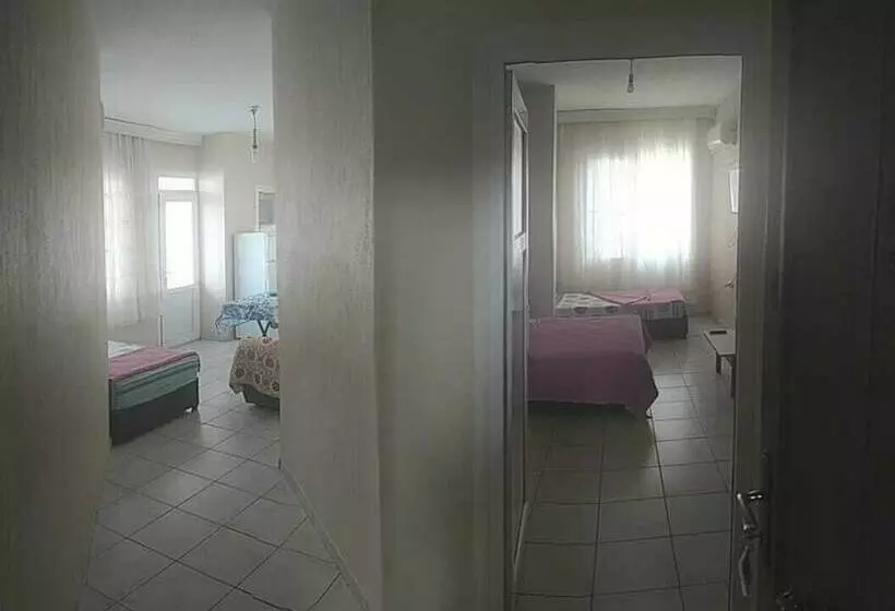 هتل Soli̇ Kiyi Apart