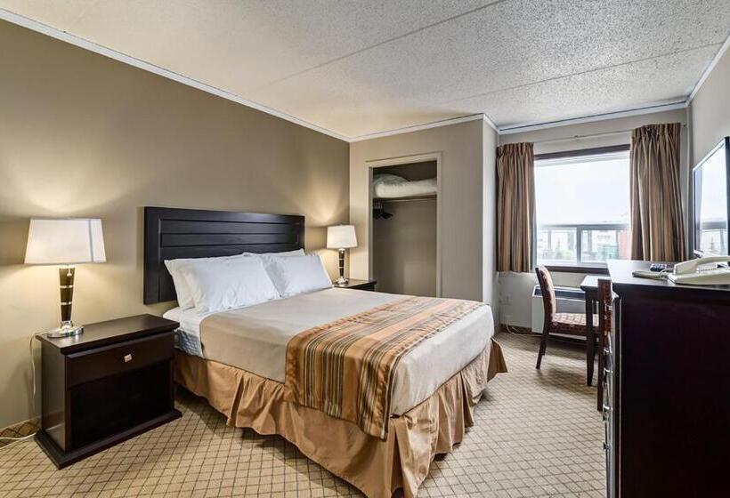 בית מלון כפרי Airport Traveller S Inn