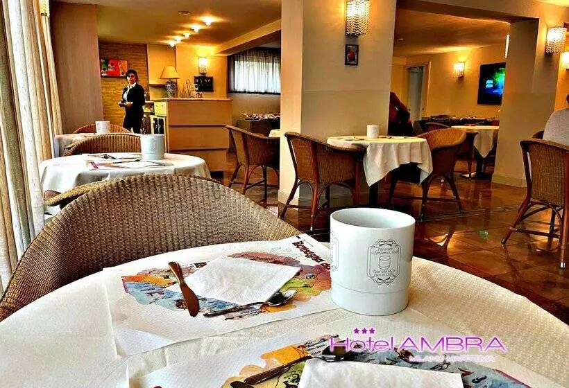 ホテル Ambra