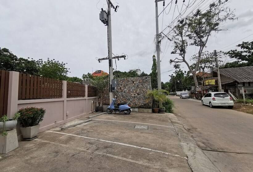 فندق Baan Rabiang Talay