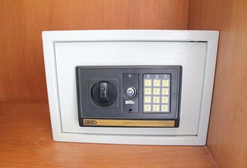 فندق Baan Rabiang Talay