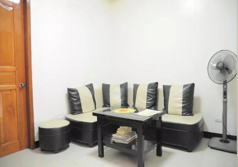 酒店 Buena's Haven Travelodge