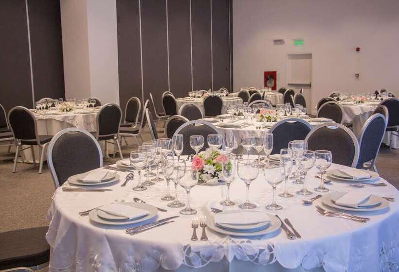 هتل Dazzler By Wyndham Asuncion