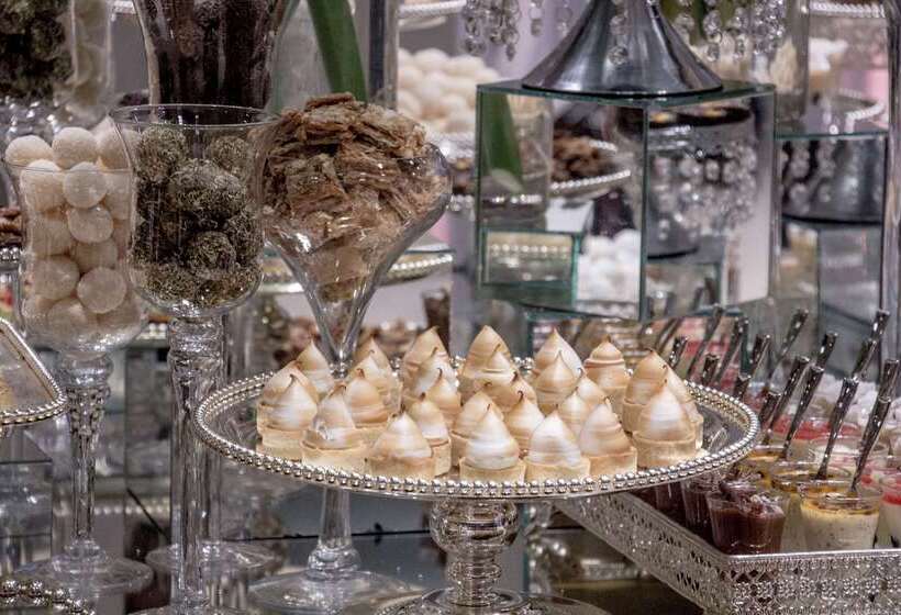 هتل Dazzler By Wyndham Asuncion