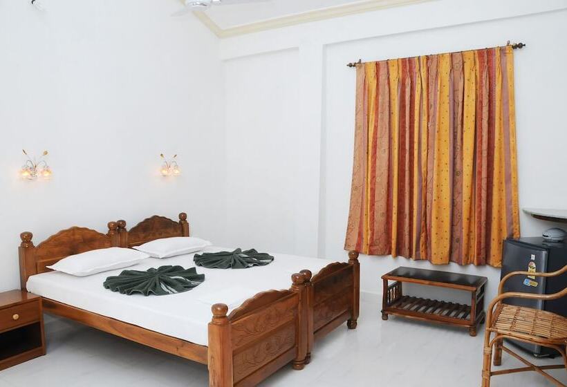 فندق D'souza's Holiday Homes