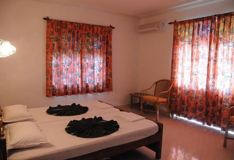 فندق D'souza's Holiday Homes