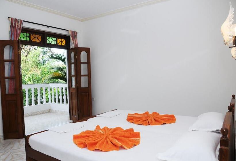 فندق D'souza's Holiday Homes