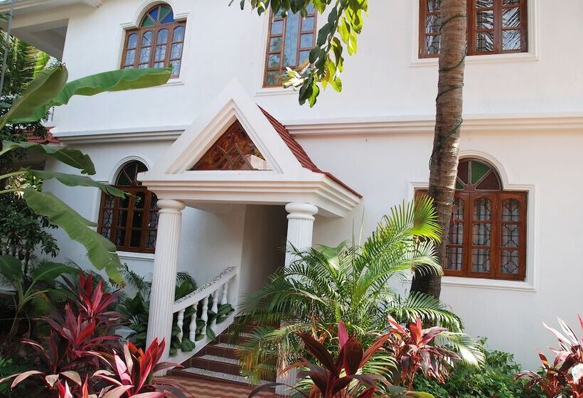 فندق D'souza's Holiday Homes