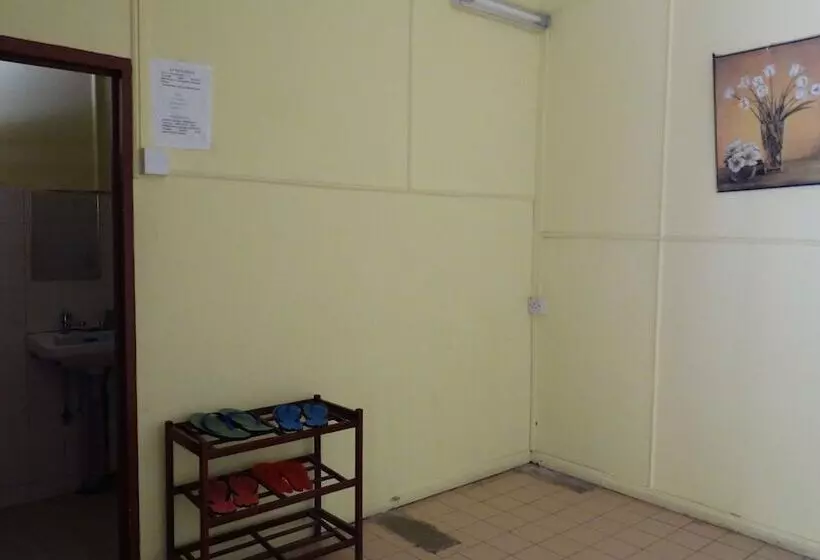 ホテル D'villa Rina Ria Lodge