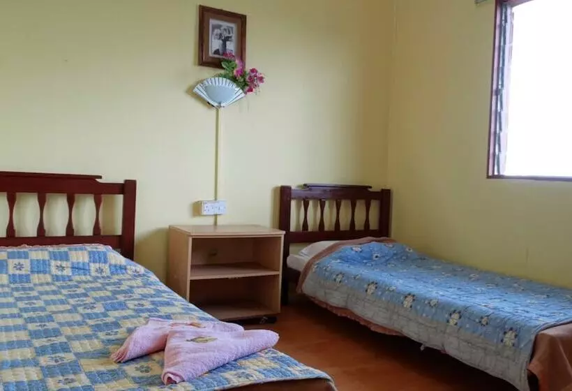 ホテル D'villa Rina Ria Lodge