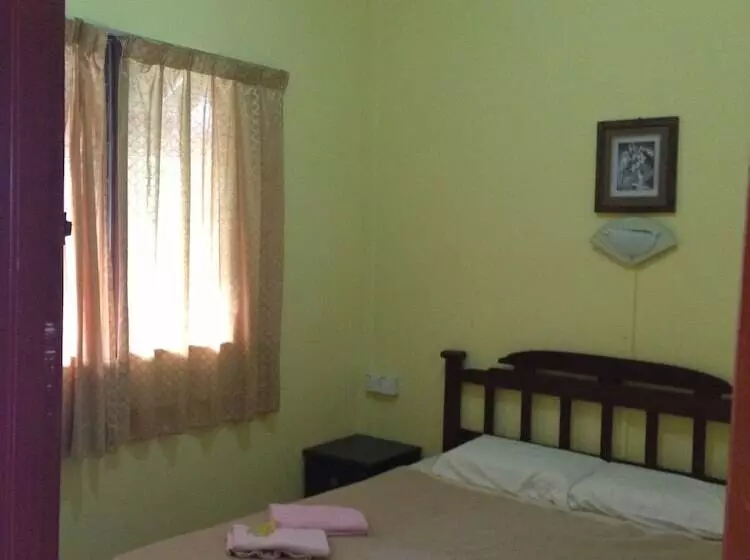 ホテル D'villa Rina Ria Lodge