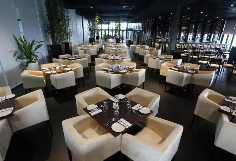 E.city Hotel At Onecity