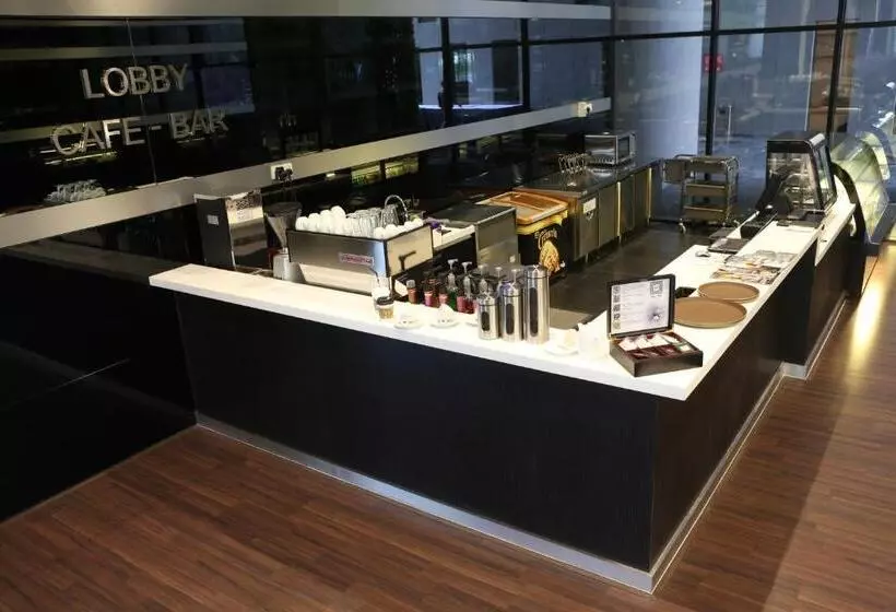 E.city Hotel At Onecity