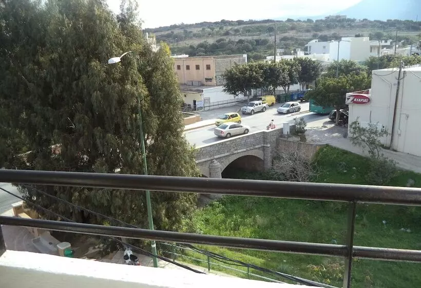 בית מלון כפרי Gefyra