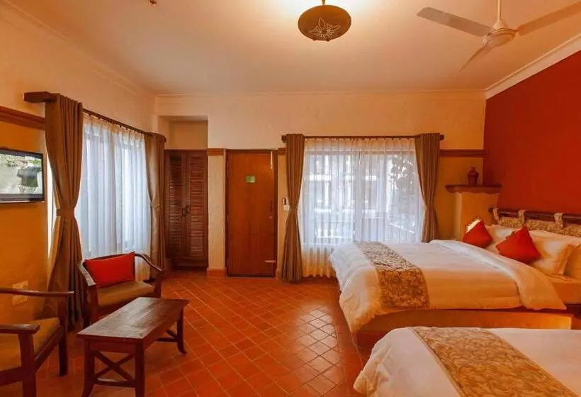 Hotel Green Park Chitwan