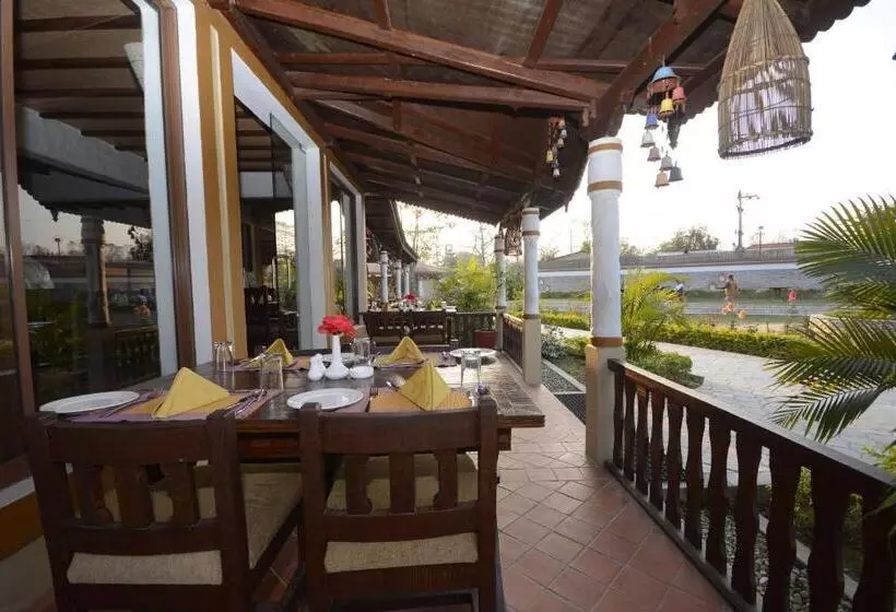 Hotel Green Park Chitwan