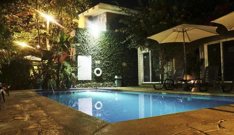 هتل Jaco Lodge Quiet Place