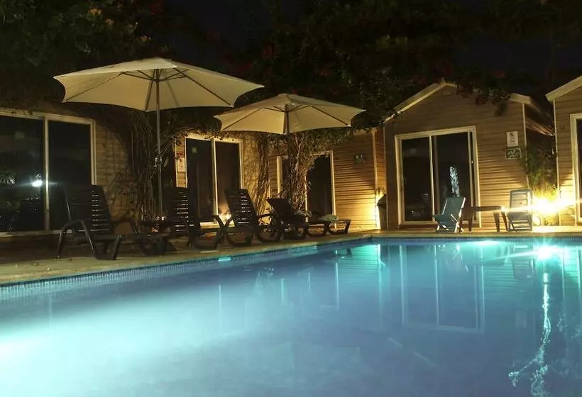 هتل Jaco Lodge Quiet Place