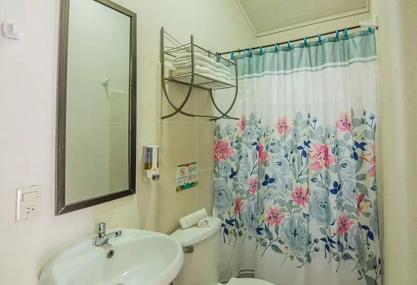 هتل Jaco Lodge Quiet Place