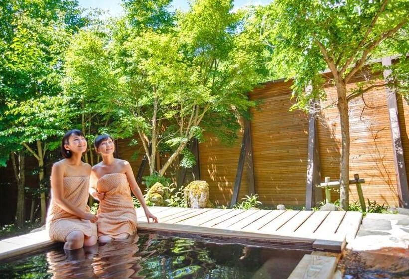 בית מלון כפרי Kyukamura Norikurakogen