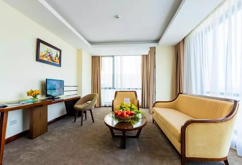 酒店 Muong Thanh Holiday Quang Binh