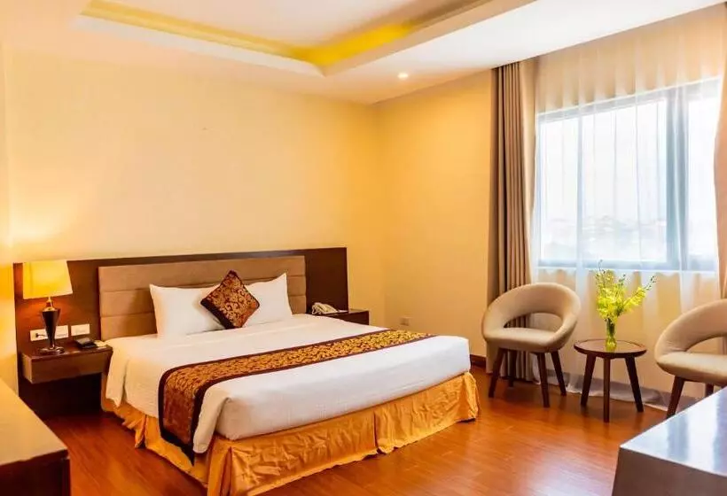 酒店 Muong Thanh Holiday Quang Binh