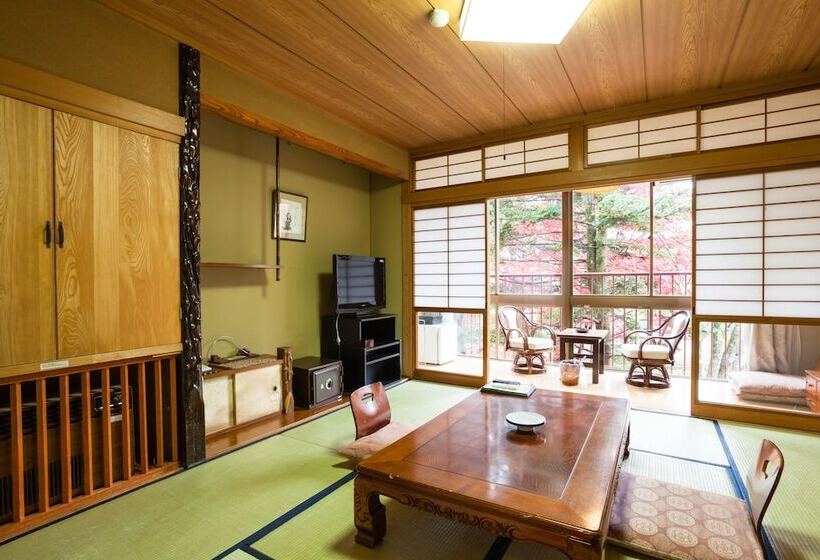 Отель Oyado Honjin