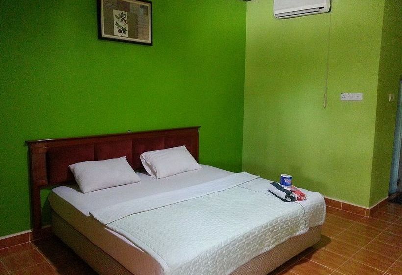 Hotel Pantai Tengah Beach Inn