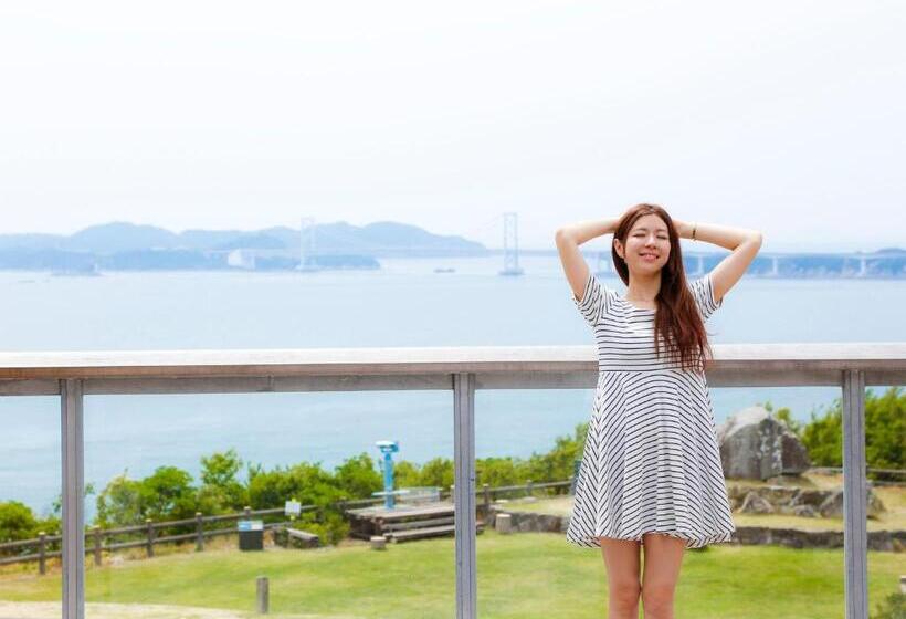 Hotel Plaza Awajishima