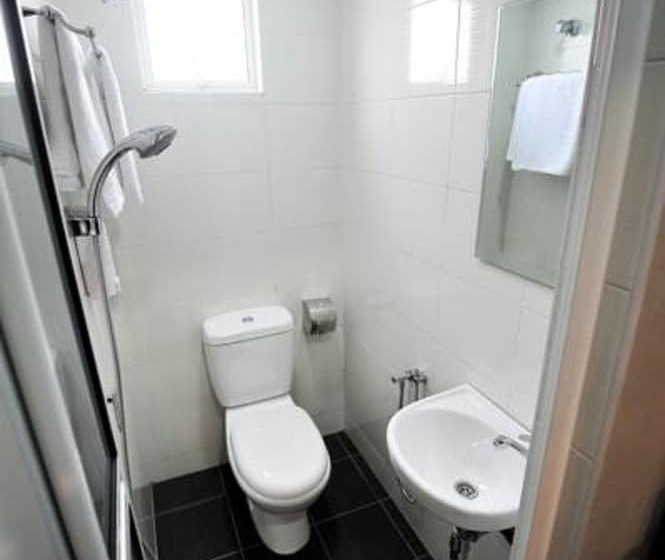 酒店 Jq Station Eight Inn