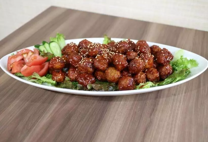 בית מלון כפרי Sunplaza Sakai