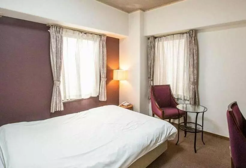 בית מלון כפרי Sunplaza Sakai