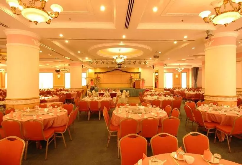 فندق The Paramount