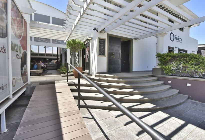 فندق La Riviera