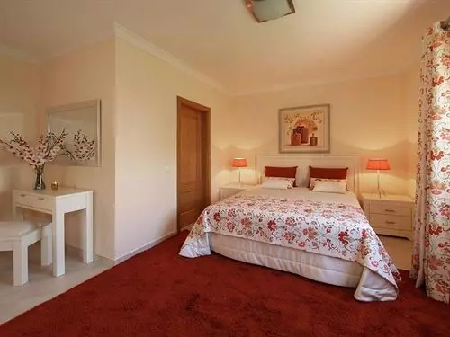 Oasis Parque Country Club