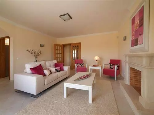 Oasis Parque Country Club