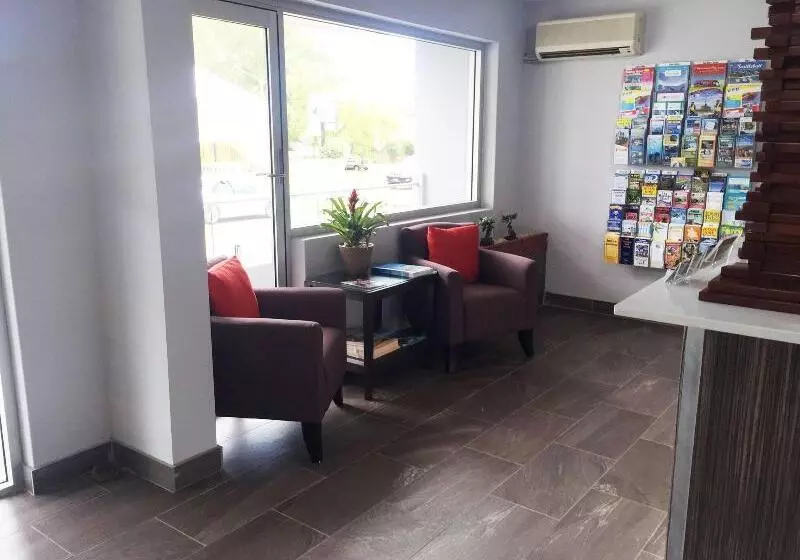 Peninsula Nelson Bay Motel And Serviced Apartments