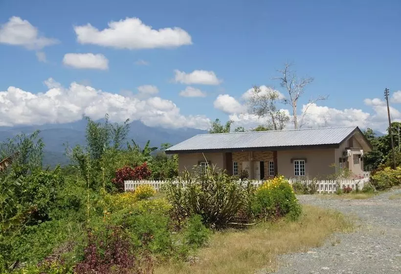 ペンション Sabah Tea Resort