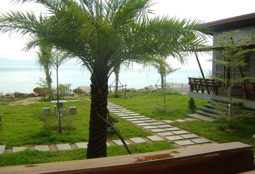 Phangan Palm Beach Resort