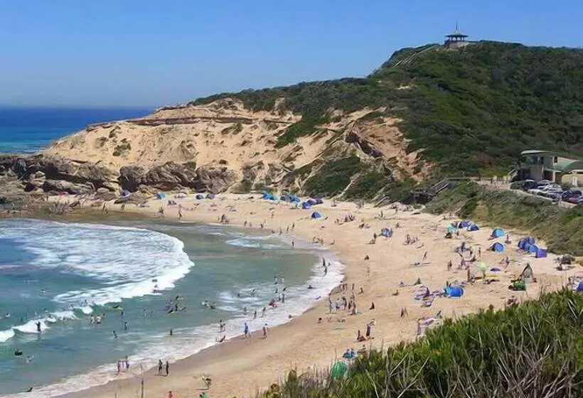 Bayside St Johns Close